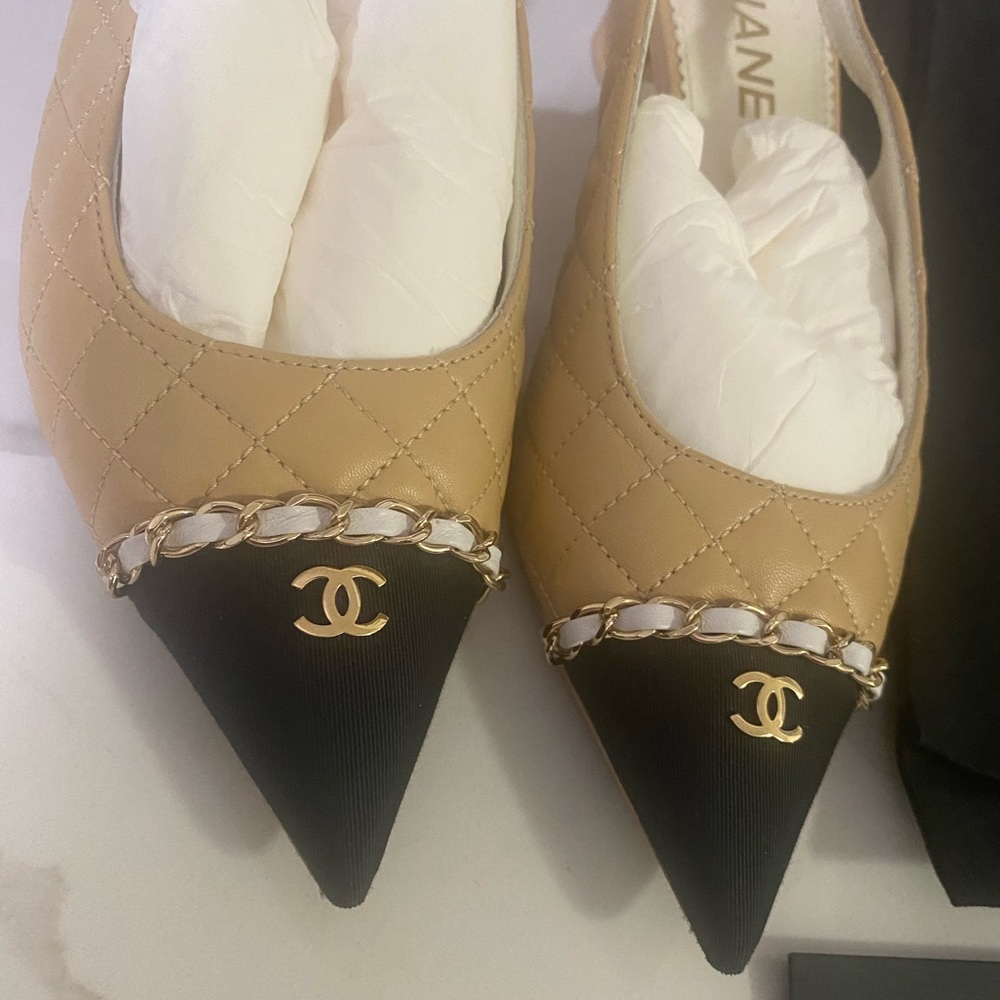 Chanel two tone slingback pumps heels size 7